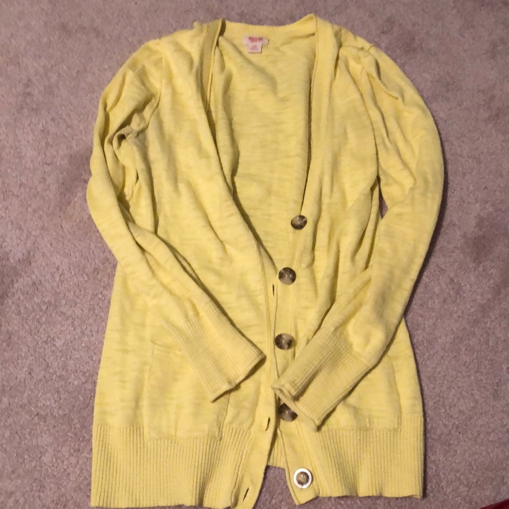 Yellow cardigan